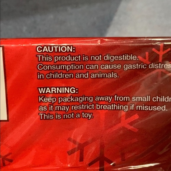 Old World Santa Christmas Tree Tinsel Icicles - Picture 4 of 10